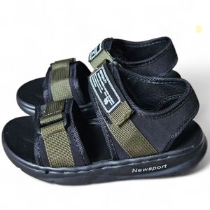Newport Kids Black and Green Sport Sandals with Adjustable Straps - Size 11
